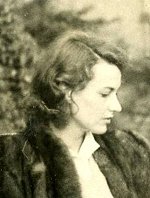 Photo of Judy Campbell, 1942